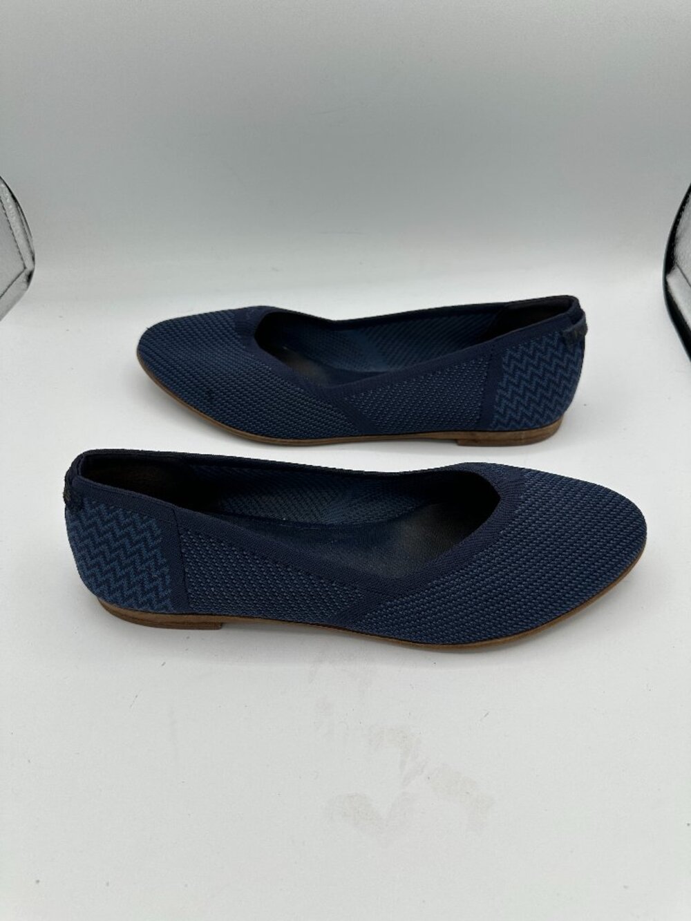 TOMS Jutti Neat Flats Navy Blue Women's 9